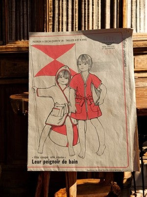 Patron couture vintage peignoir bain enfant années 60, rétro, tailles 4 6 ans