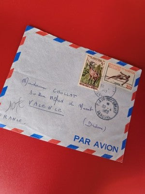 Ancienne lettre vintage Sénégal 1963 avec timbres oblitérés, enveloppe Par Avion