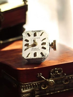 Mouvement montre mécanique CRONES vintage cadran rectangulaire Incabloc 17 jewel
