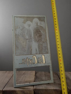 Plaque typographique vintage Les Cahoff – déco rétro publicitaire rare