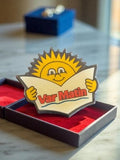 Pin's publicitaire Var Matin vintage émail soleil logo rare