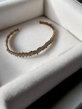 Bracelet jonc fantaisie vintage doré, bijou rétro ancien texturé