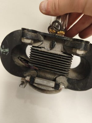 Magnetron vintage Thomson F1025 tube électronique ancien France