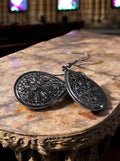 Boucles d'oreilles vintage noires ajourées style rétro 60s pendantes goutte