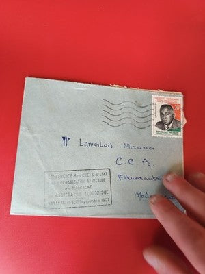 Ancienne lettre vintage Madagascar 1961 avec timbre oblitéré philatélie collecti