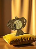 Trophée médaille football vintage métal doré coupe ancienne rétro