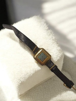Montre vintage femme cadran carré doré rétro à restaurer non testée