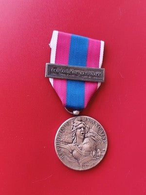 Médaille ancienne Défense Nationale bronze Gendarmerie, vintage collection milit