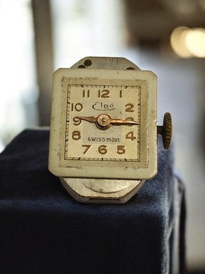 Montre vintage femme Elgé mécanique suisse cadran carré à restaurer rare