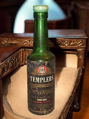 Mignonette Templers Banyuls demi-sec vintage ancienne bouteille alcool rare