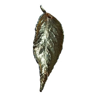 Broche feuille vintage dorée, finition brillante, bijou signé, style naturel