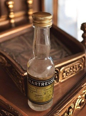Mignonette Chartreuse liqueur vintage 40% vol ancienne bouteille France