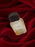 Miniature parfum vintage flacon ancien carré bouchon noir déco rétro