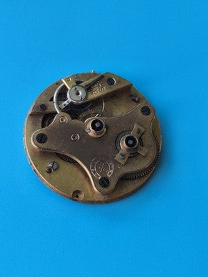 Montre gousset ancienne à cadran émaillé blanc, pour pièces ou restauration vint