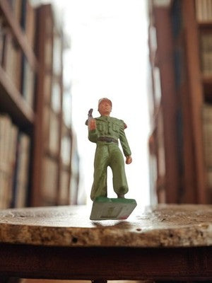 Figurine militaire Starlux vintage soldat vert rétro peinture main ancien