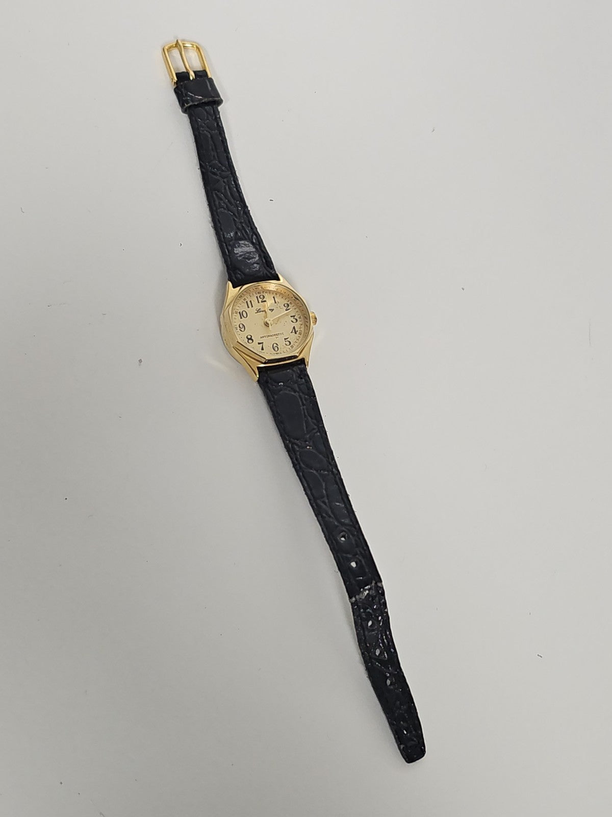 Montre mécanique femme Louifrey vintage à réparer ancienne antimagnetic rétro