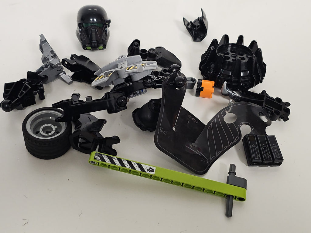 Lego Hero Factory Thunder + Set Star Wars incomplet vrac figurines pièces