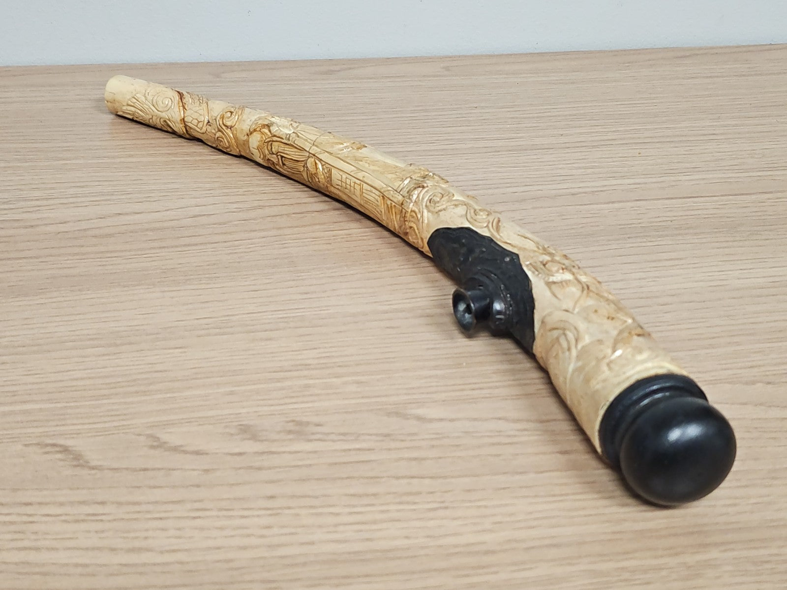Grande pipe artisanale en os véritable pour fumeur, décoration ou usage quotidie