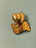 Vintage pin's doré c?ur "Maman je t'aime" ancien badge rétro collection