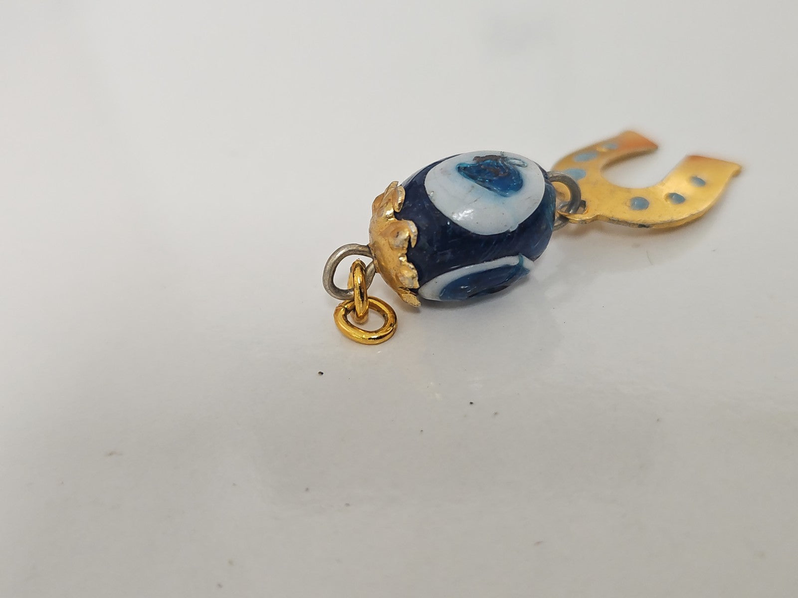 Pendentif ancien vintage rétro, bijou authentique pour collectionneur d?époque
