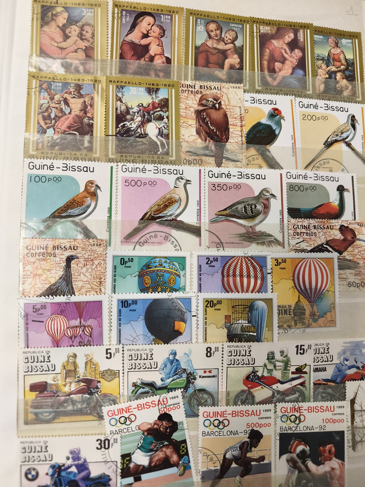Lot timbres Guinée-Bissau et thématiques variées, oiseaux, sports, art, oblitéré