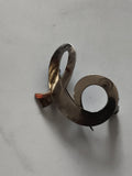 Broche vintage métal doré forme boucle années 60 bijou ancien épingle rétro