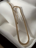 Collier vintage plat doré, chaîne serpent rétro, bijou fantaisie ancien