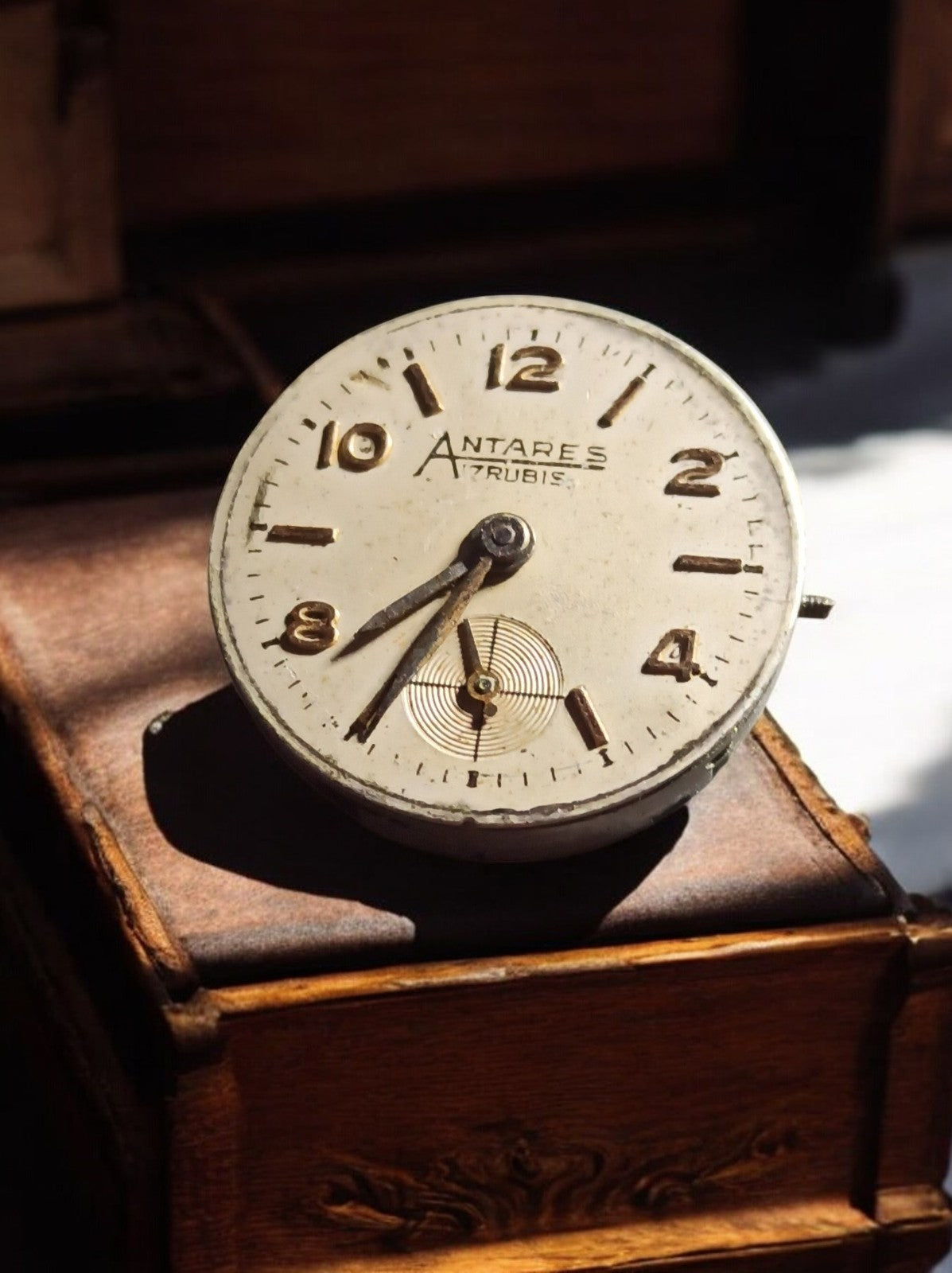 Cadran montre mécanique vintage Antares 17 rubis ancien, pièces horlogerie