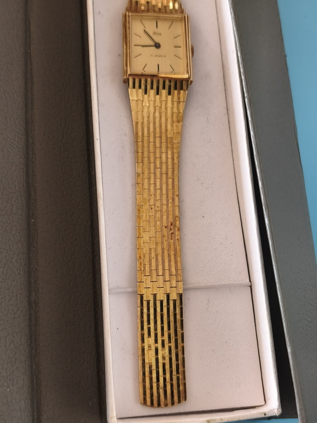 Montre femme vintage Edma mécanique ancienne, plaque or 18k, élégance rétro