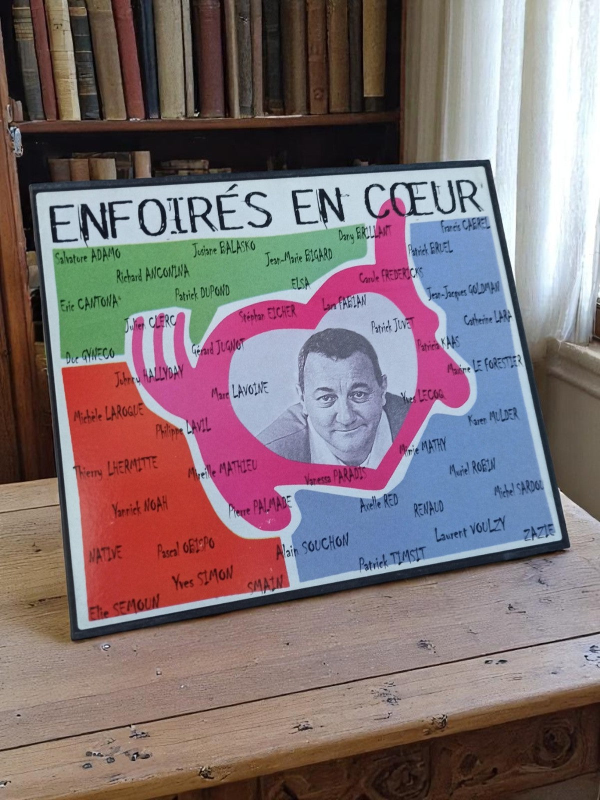 CD Les Enfoirés En Coeur édition collector vintage pochette illustrée