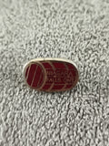 Pin's vintage Niagara Falls Ontario rouge, badge ancien souvenir Canada (Ref 6)
