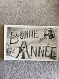 Carte postale Bonne Année illustrée hiver, photomontage femme, CPA Allys