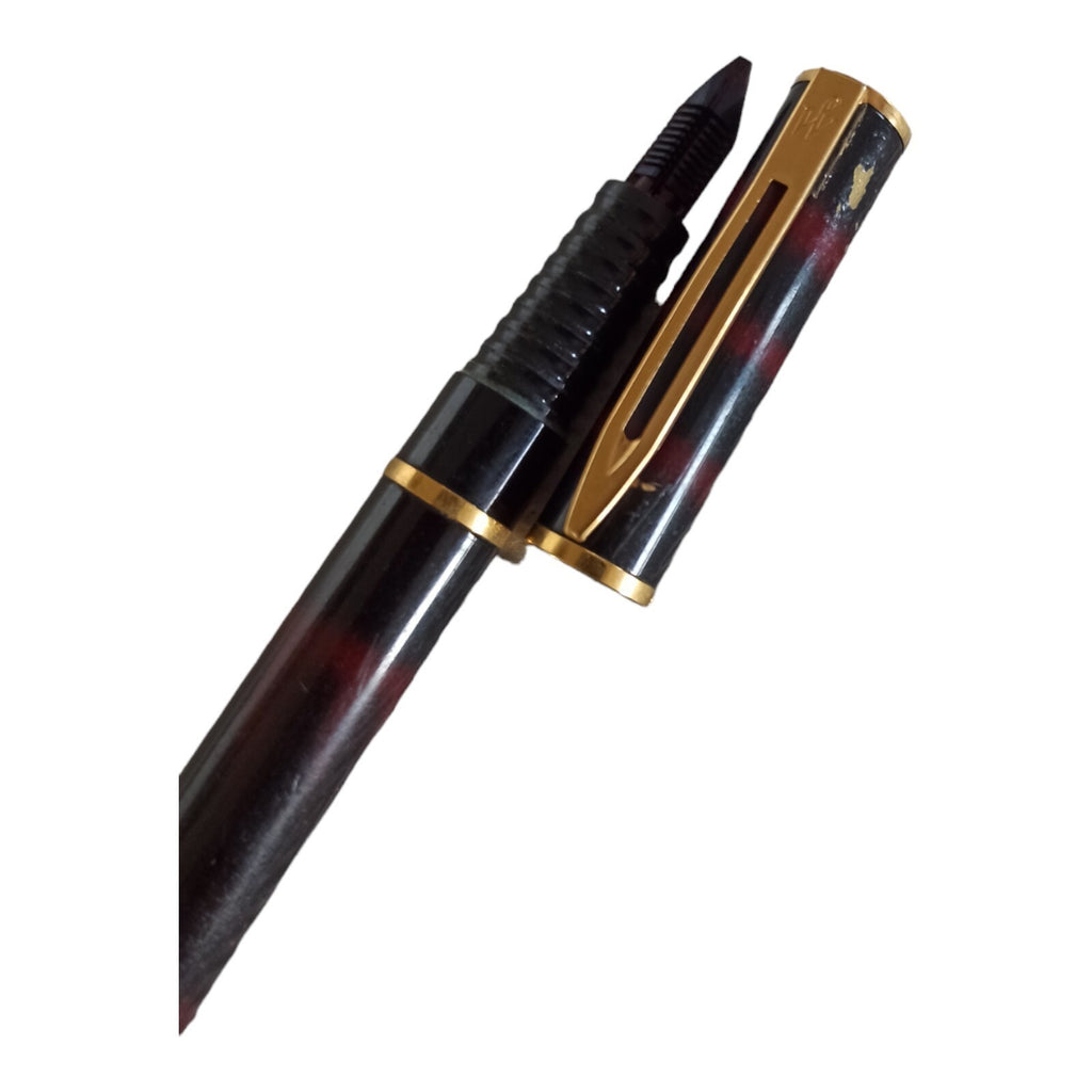 Stylo plume Waterman vintage, finition marbrée et attributs dorés