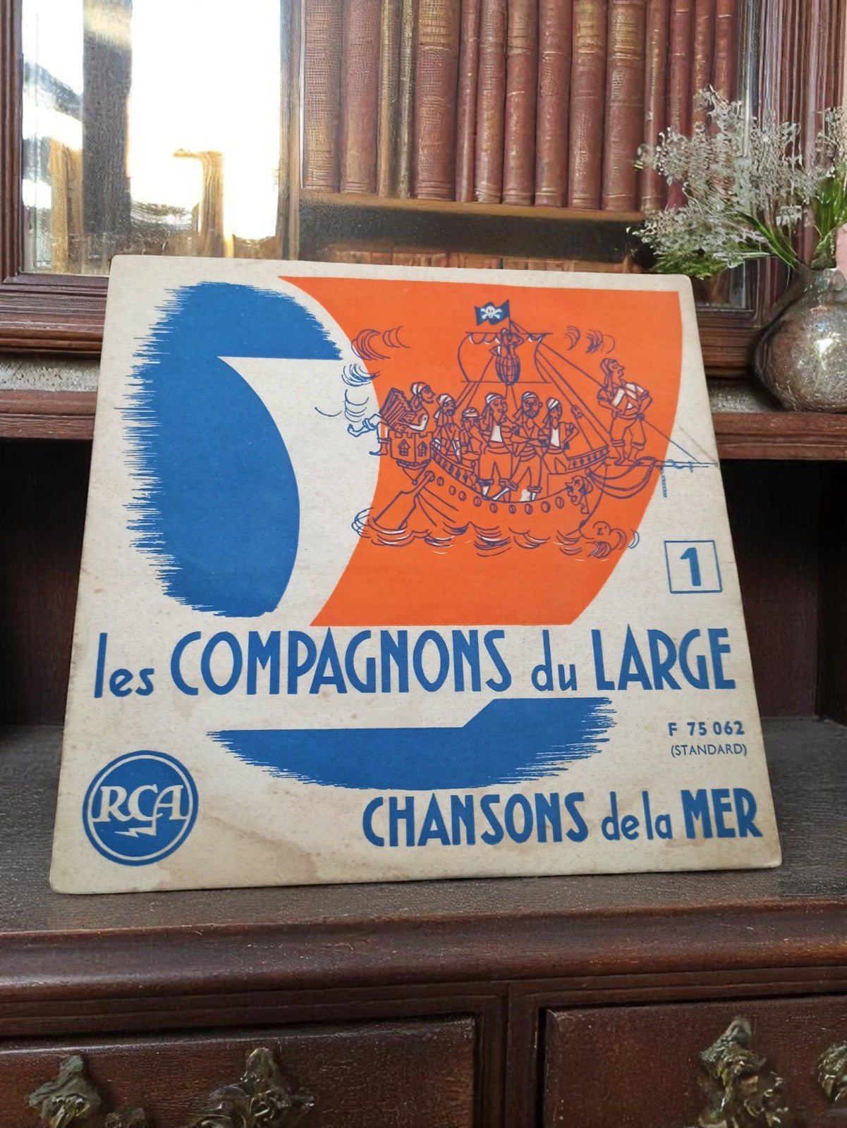 Vinyle 45T Les Compagnons du Large RCA pochette illustrée vintage mer