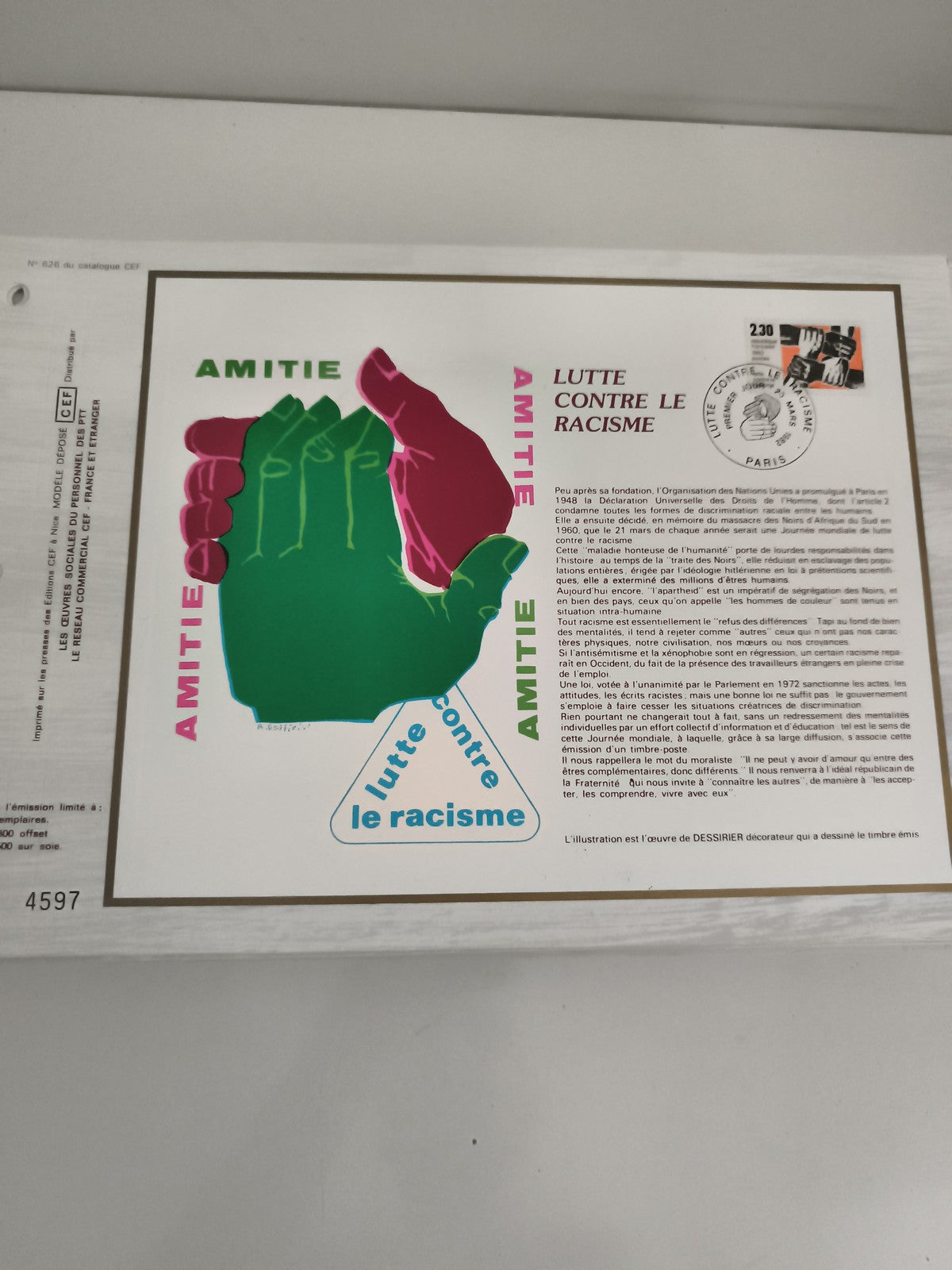 Feuillet CEF Lutte contre le racisme amitié 1972 timbre oblitéré Paris