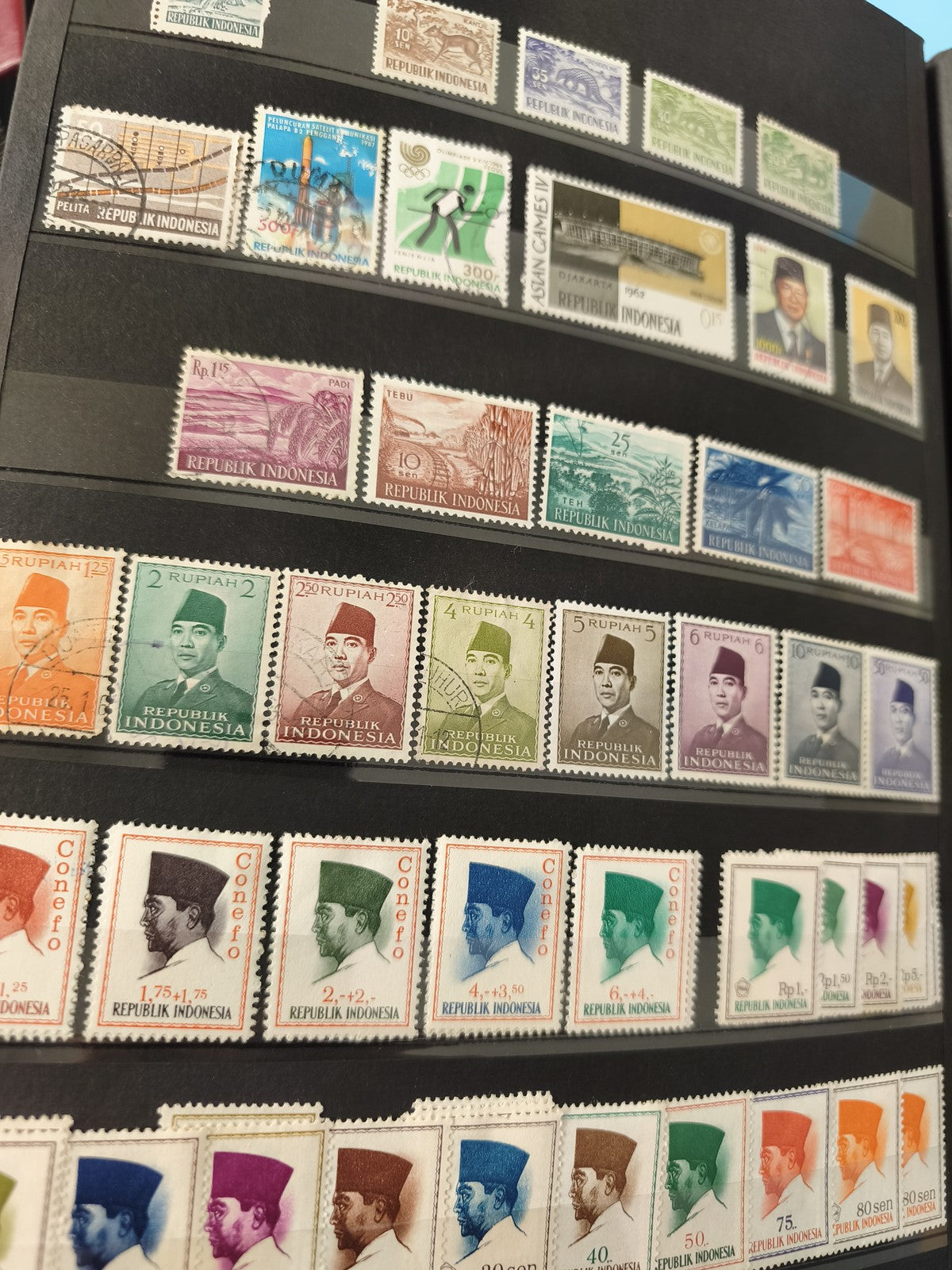 Lot anciens timbres Indonésie oblitérés, collection philatélie, portraits, coule