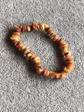 Bracelet élastique pierres naturelles tons marron jaune, perles chips fantaisie
