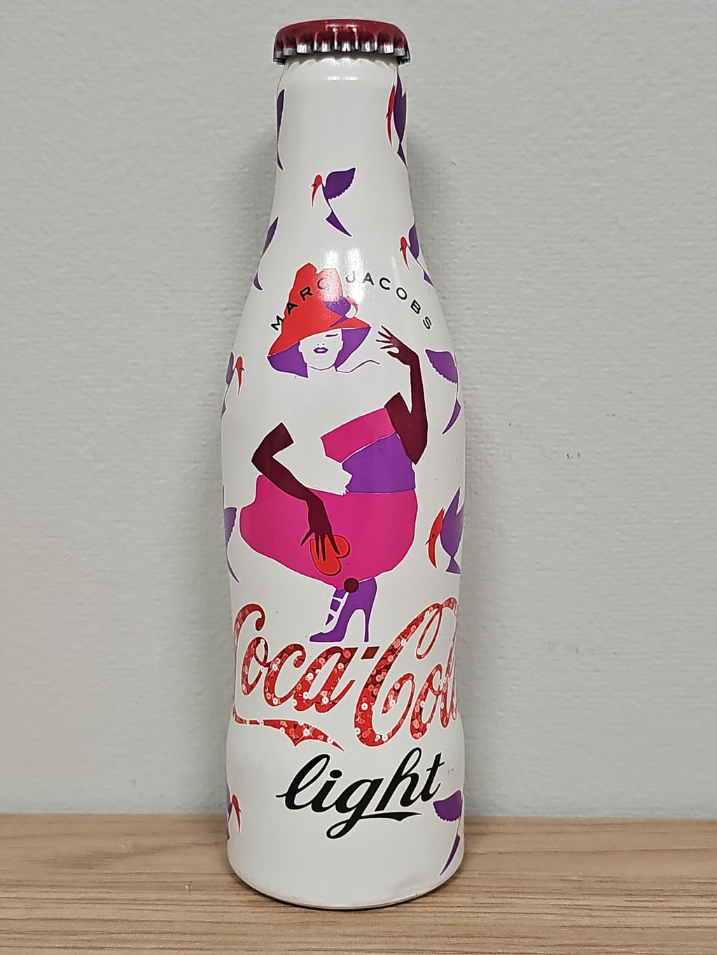 Bouteille Coca Cola pleine édition limitée MARC JACOBS design exclusif 250ml
