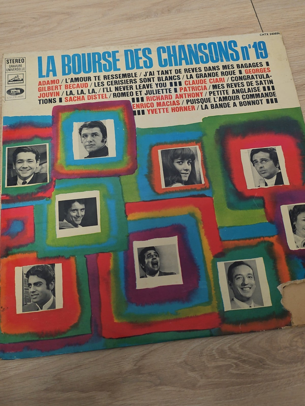 Vinyle 33 tours rétro La Bourse des Chansons ancien disque collection musique