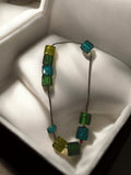 Collier vintage perles carrées vert bleu rétro, bijou fantaisie ancien