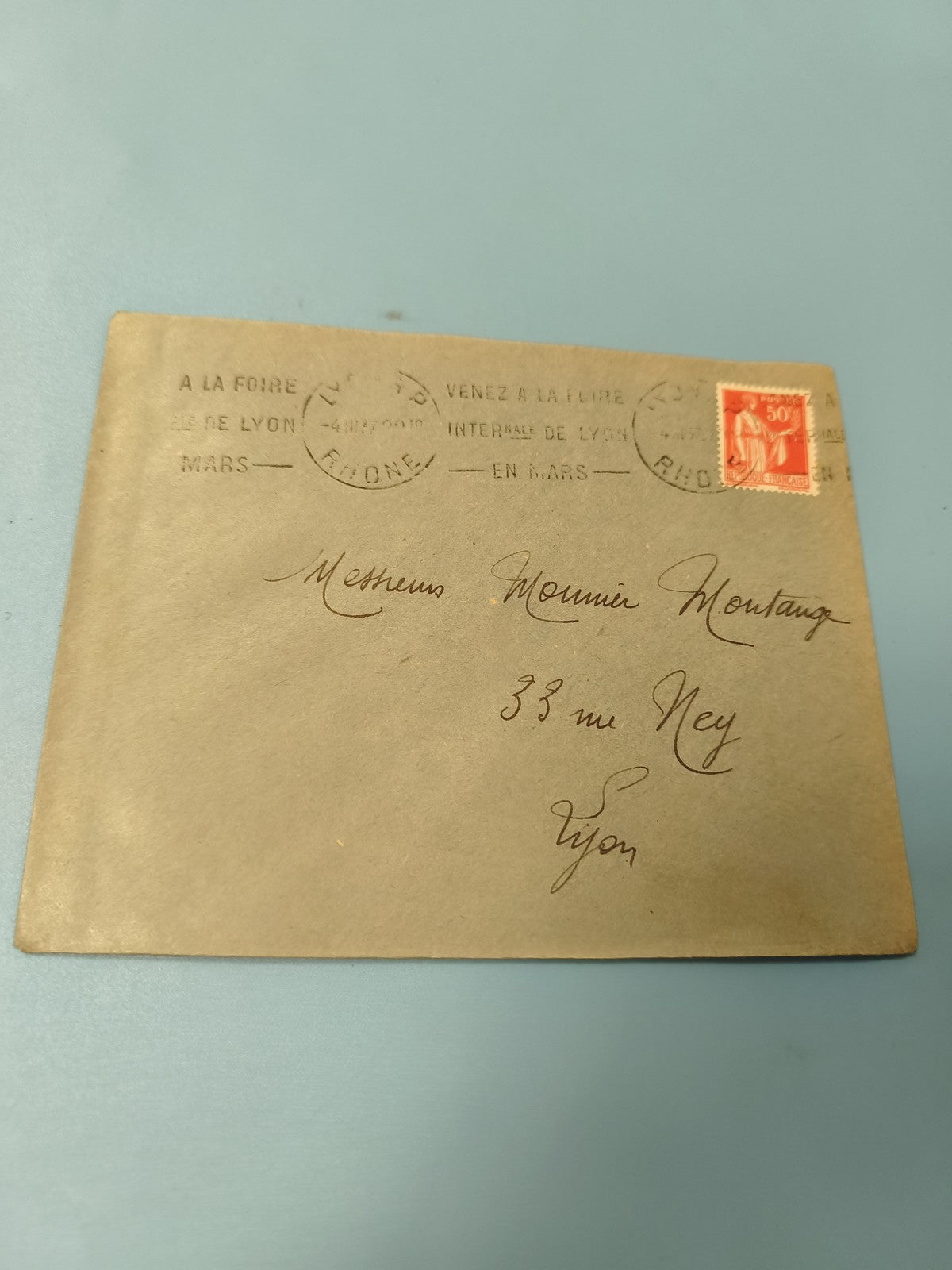 Ancienne enveloppe timbrée oblitérée Lyon philatélie collection vintage