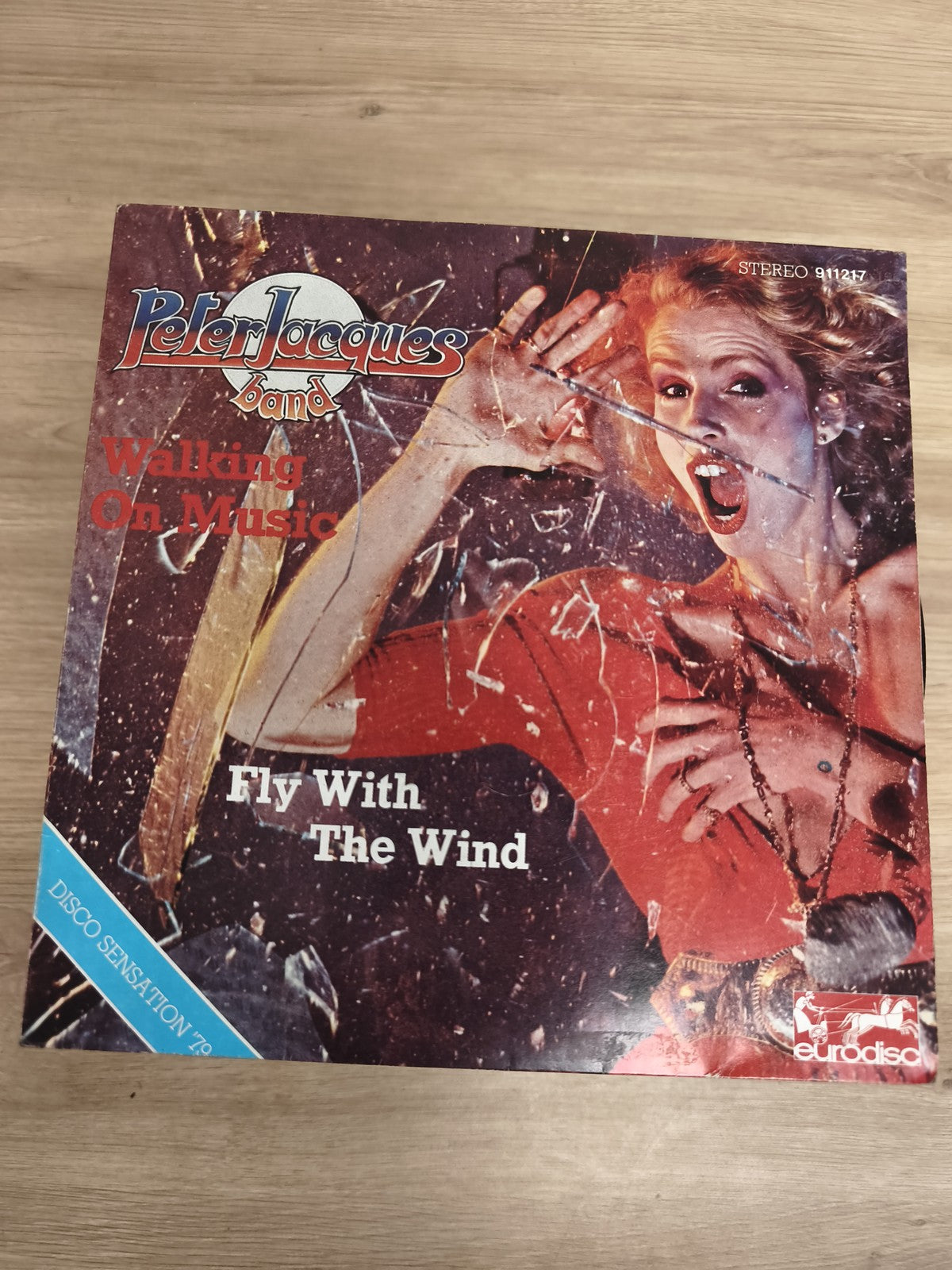 Vinyle 45 tours Peter Jacques Band Walking On Music Fly With The Wind eurodisc