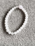 Bracelet perles blanches pierres naturelles, élastique, bijou femme