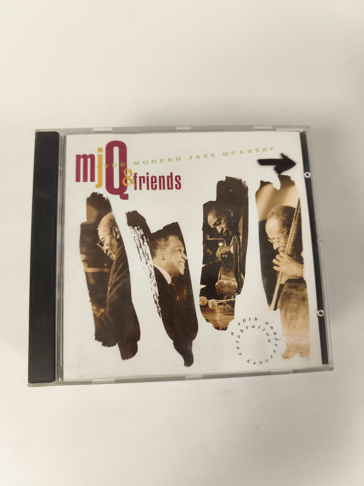 CD MJQ & Friends The Modern Jazz Quartet ? Album jazz en boîtier cristal