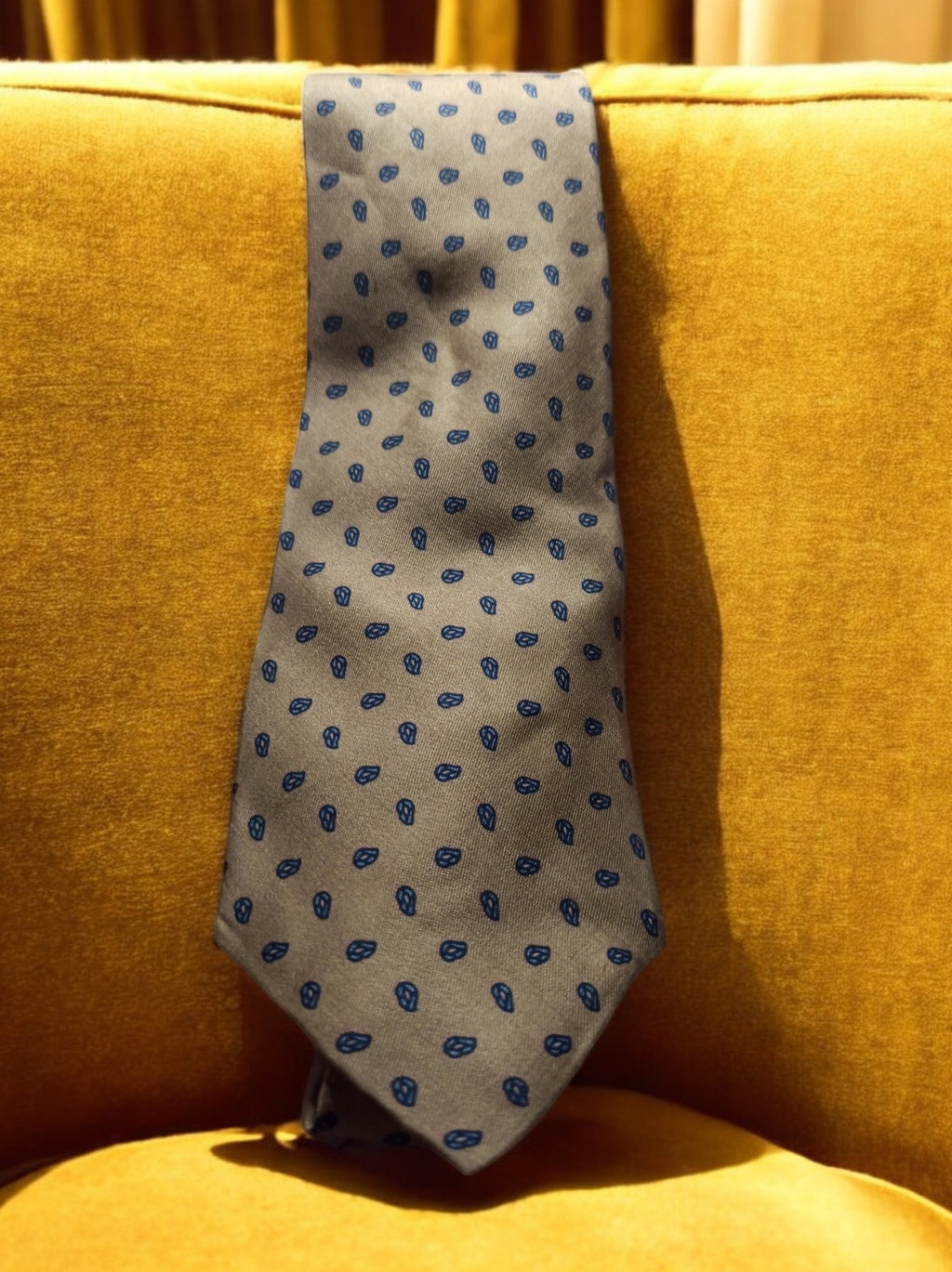 Cravate vintage soie Le Grisli France grise motif bleu élégant rétro