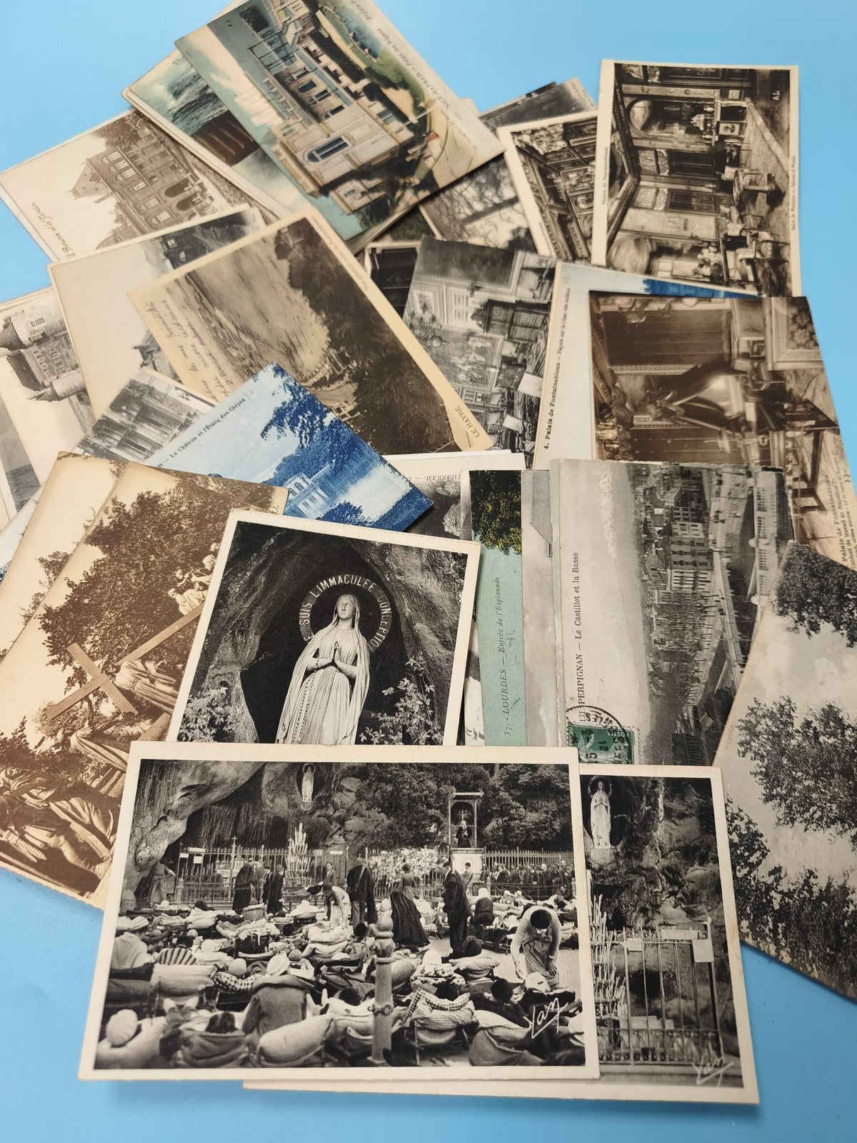 Lot cartes postales anciennes CPA divers lieux France, paysages, monuments