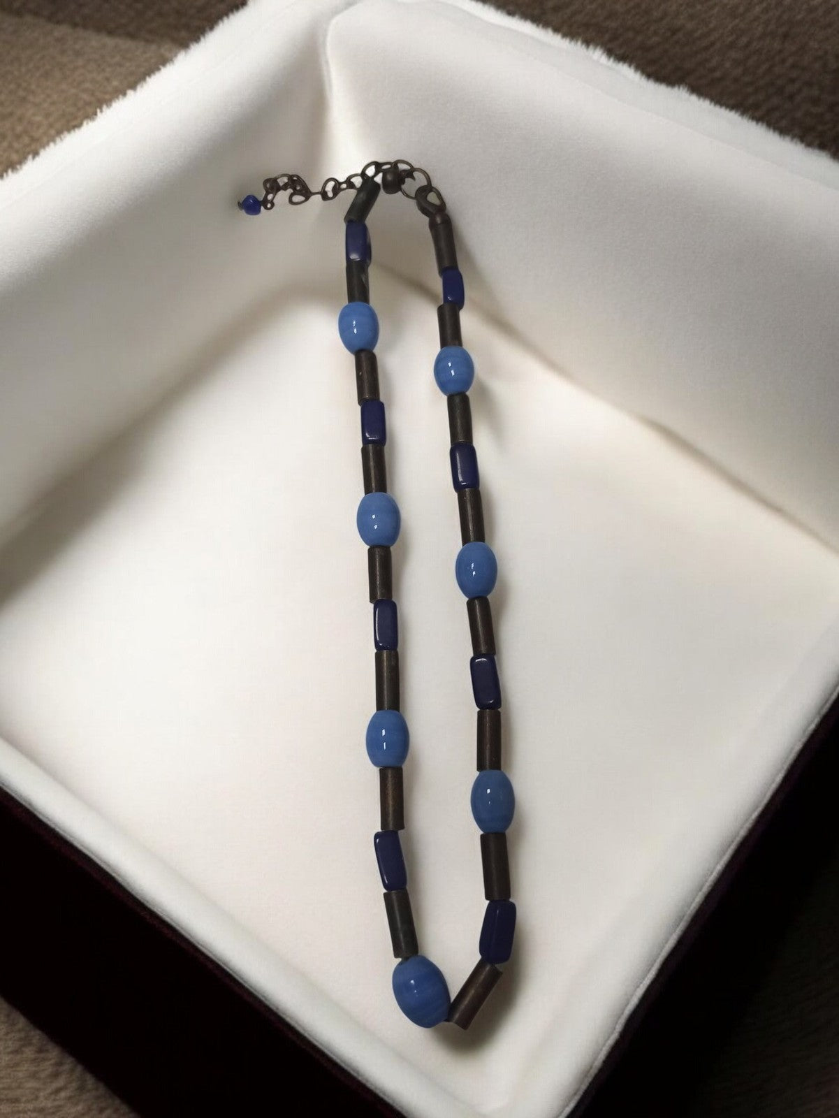 Collier vintage hématite naturelle perles bleu rétro ancien bijou d'occasion