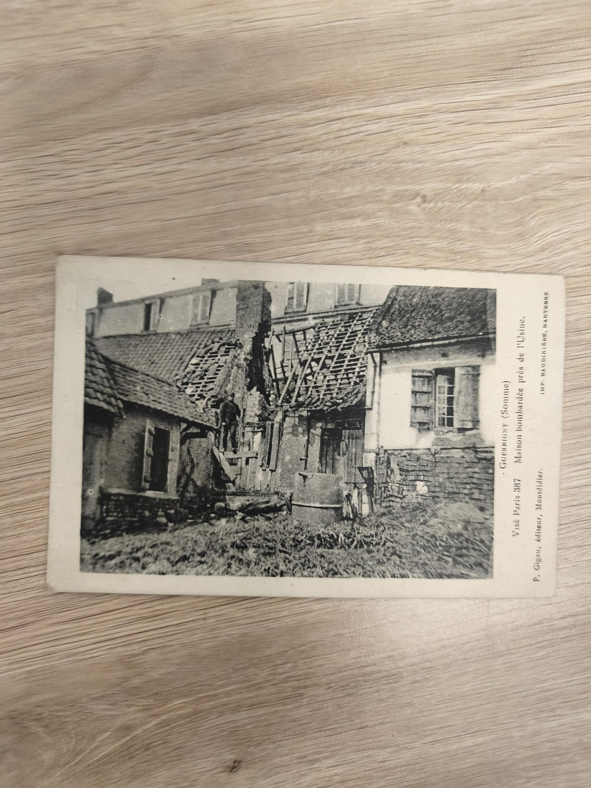 Carte postale ancienne Guerre 14-18 Curchy Somme maison bombardée CPA noir et bl