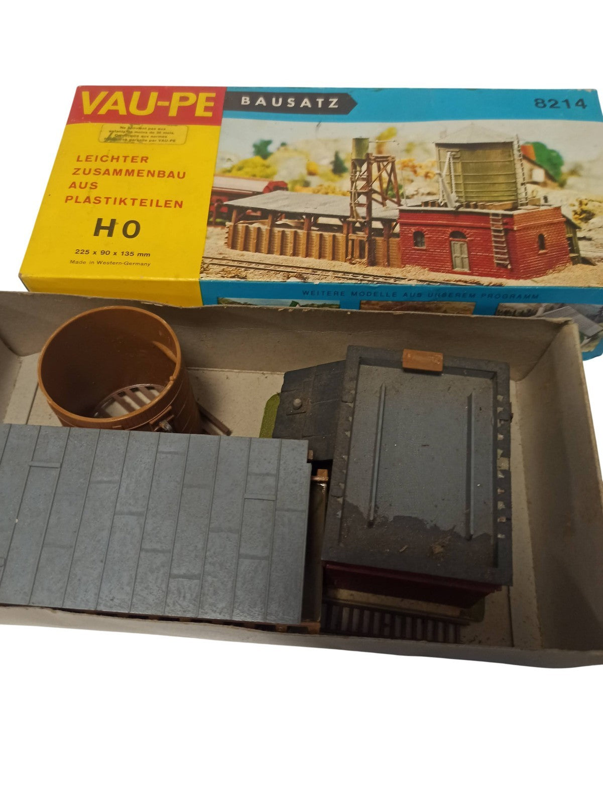 Maquette train HO VAU-PE 8214 vintage, kit plastique ancien Bausatz rétro
