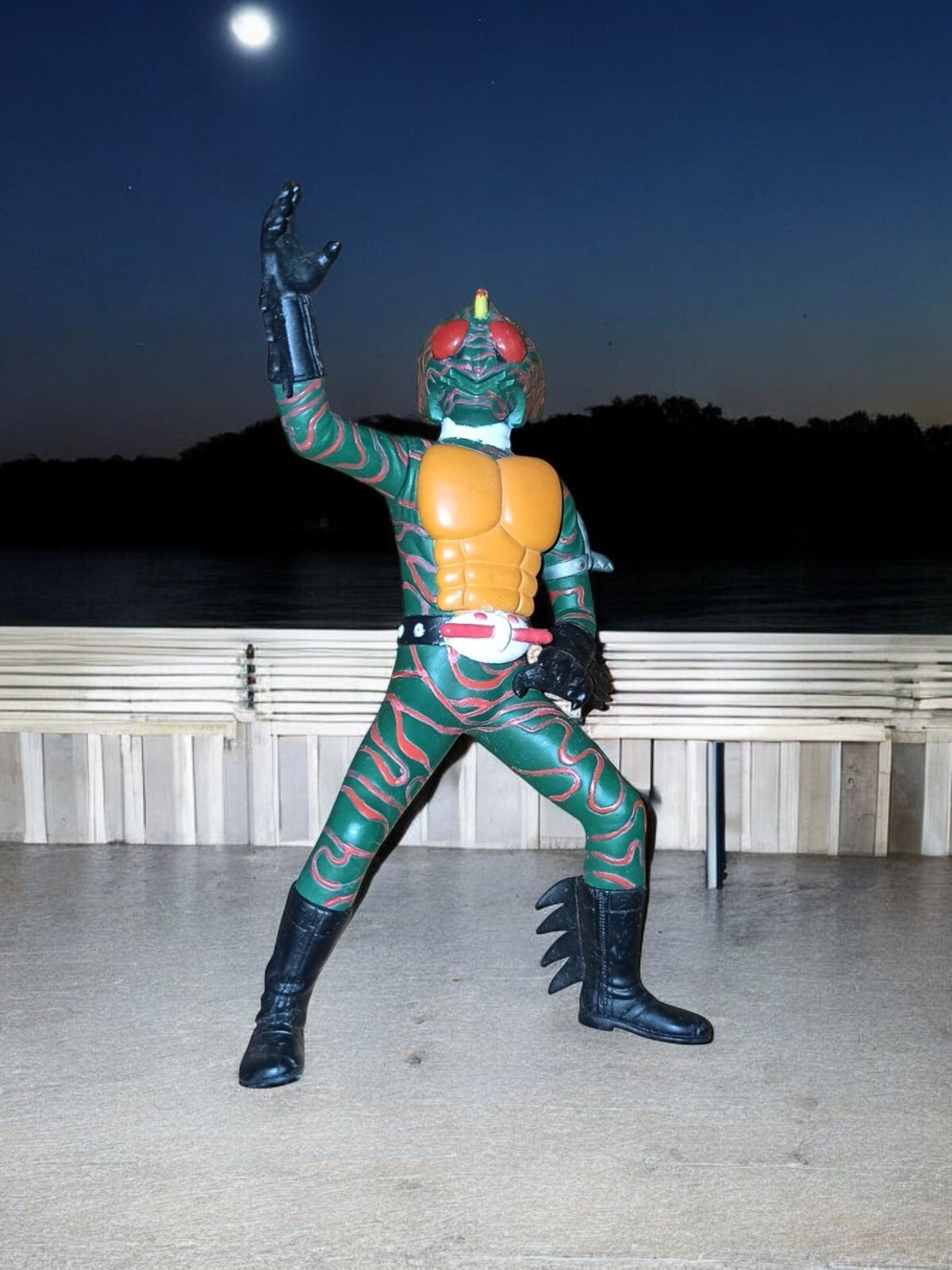Figurine Kamen Rider DX verte vintage ? action figure Masked, rare